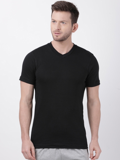 Macroman M-Series Men Black Solid Thermal Top