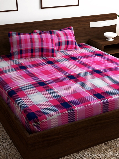 Story@home Pink & Navy Blue Geometric 152 TC Cotton 1 Queen Bedsheet with 2 Pillow Covers
Story@home Pink & Navy Blue Geometric 152 TC Cotton 1 Queen Bedsheet with 2 Pillow Covers