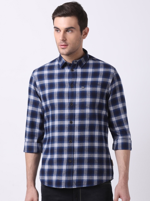 THE BEAR HOUSE Men Blue & White Slim Fit Checked Casual Shirt