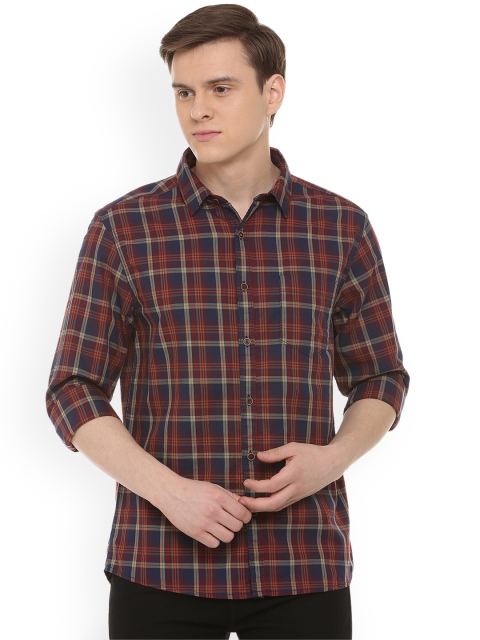 People Men Navy Blue & Maroon Regular Fit Checked Casual Shirt