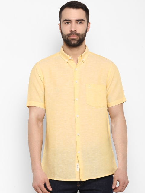 Red Tape Men Yellow Regular Fit Self Design Casual Shirt