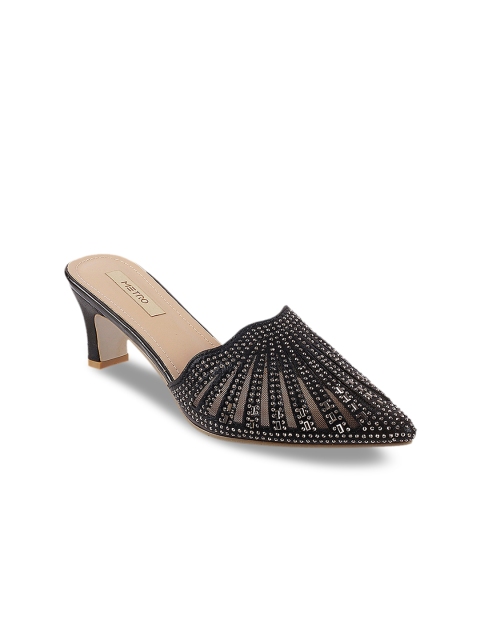 Metro Women Black Woven Design Mules