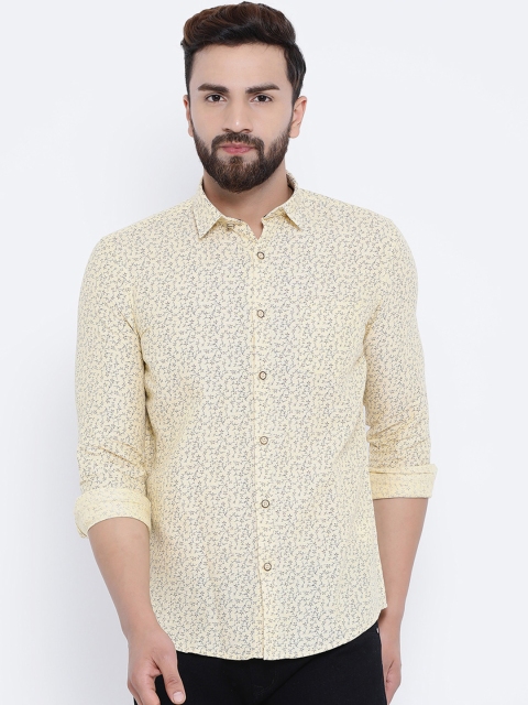 Richlook Men Yellow Slim Fit Printed Casual Shirt