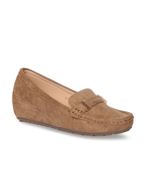 Flat n Heels Women Khaki Solid Suede Pumps