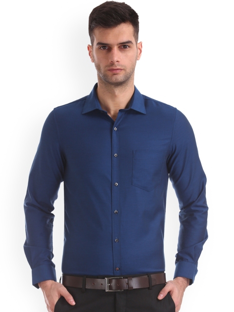 Excalibur Men Blue Slim Fit Solid Formal Shirt