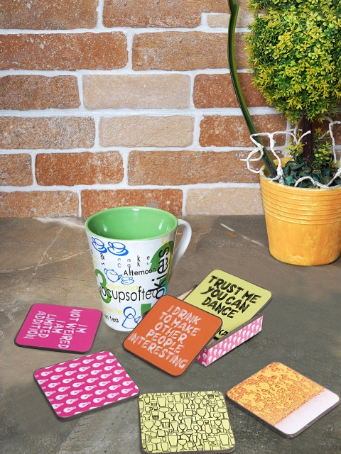 HOUZZCODE Set of 6 Multicoloured Printed Wooden Coasters, Multi