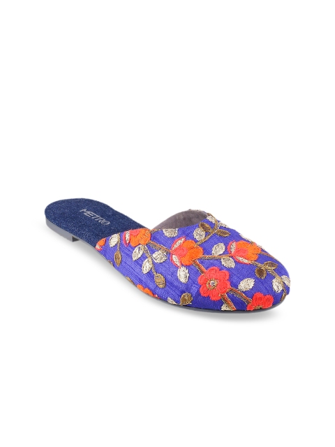 Metro Women Blue Woven Design Mules