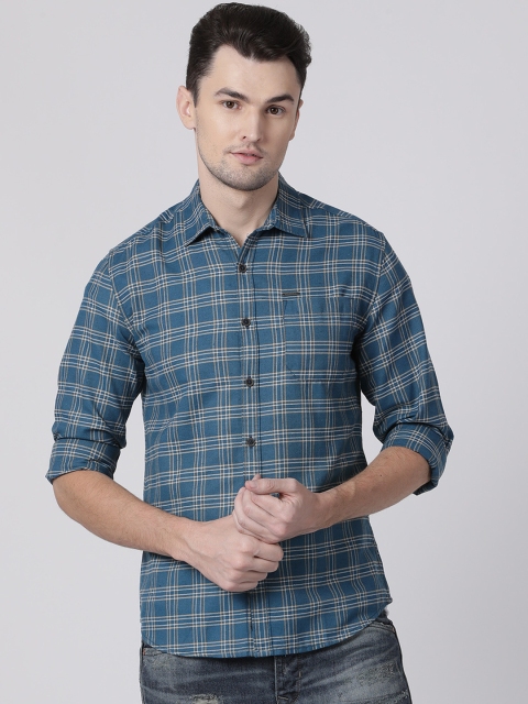 Toss Winner Men Blue Regular Fit Checked Casual Shirt