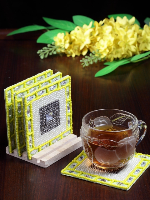 Alina Decor Set of 4 Beads Work Coasters With Wooden Stand, Yellow