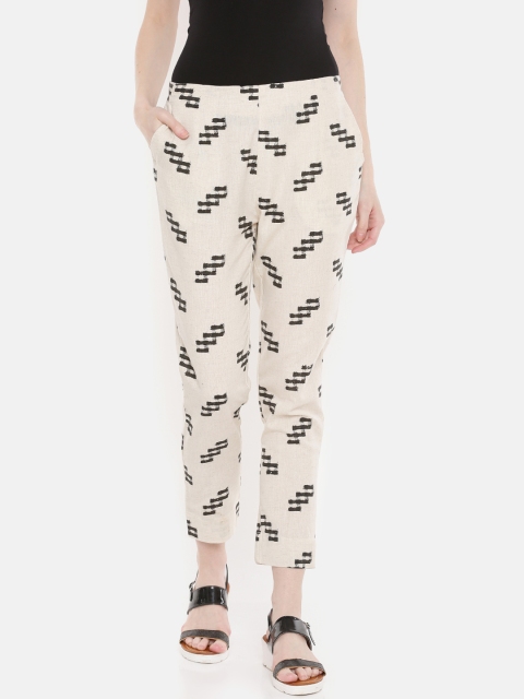 De Moza Women Beige Straight Fit Printed Cigarette Trousers