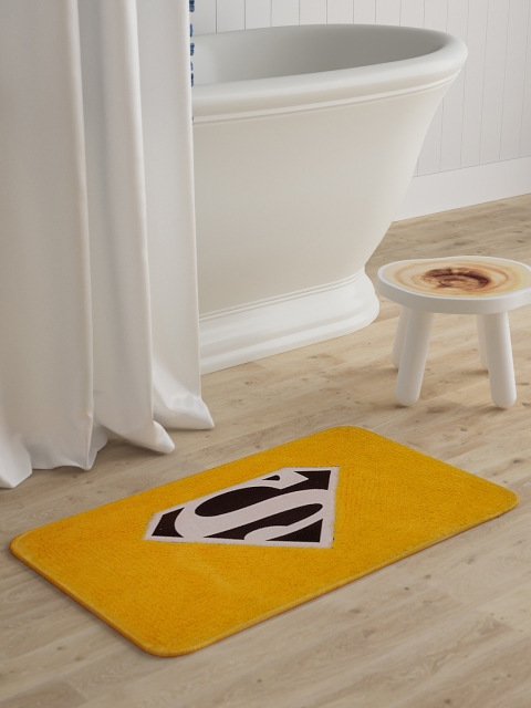 Saral Home Kids Yellow Printed Microfibre Tufted Bath Rug