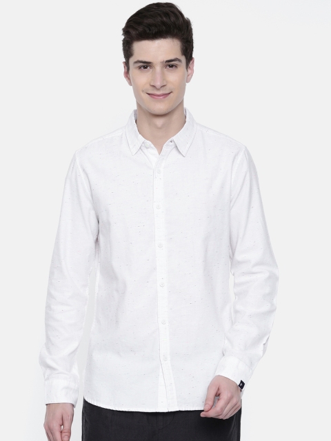 Breakbounce Men White Slim Fit Solid Casual Shirt