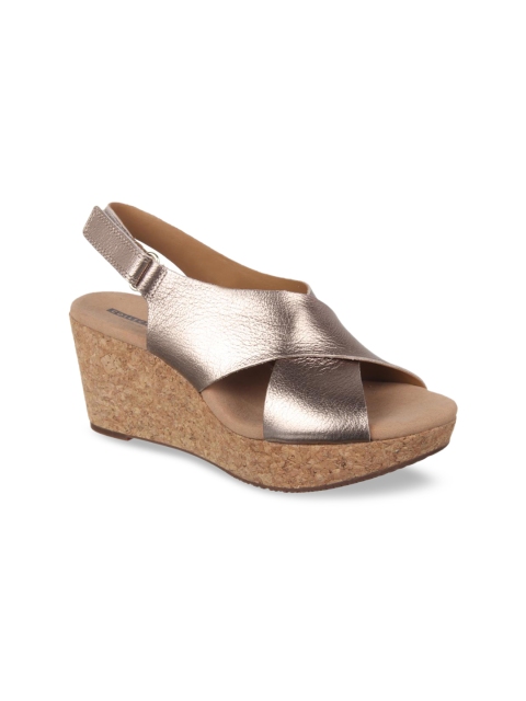 Clarks Women Gold-Toned Solid Leather Sandals