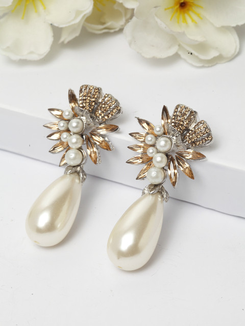AVANT-GARDE PARIS Gold-Plated Chandelier Teardrop Shaped Drop Earrings 
AVANT-GARDE PARIS Gold-Plated Chandelier Teardrop Shaped Drop Earrings