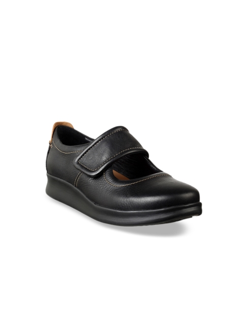 Clarks Women Black Leather Slip-On Sneakers