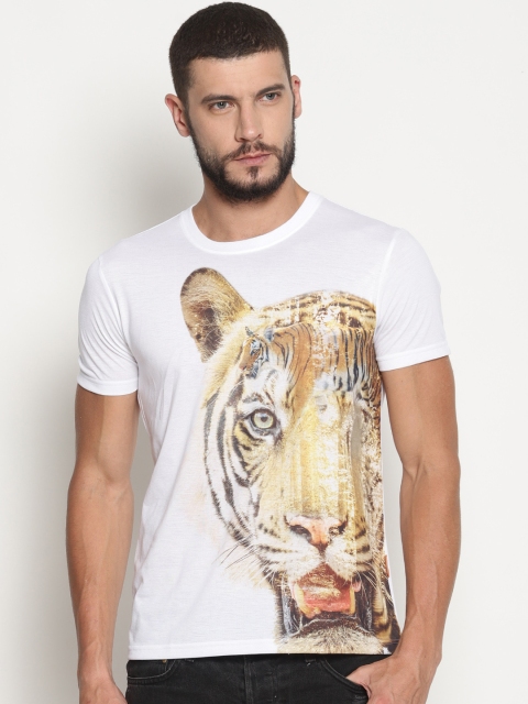 Wolfpack Men White Printed Round Neck T-shirt