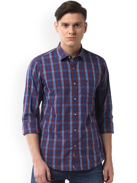 Peter England Casuals Men Blue Slim Fit Checked Casual Shirt