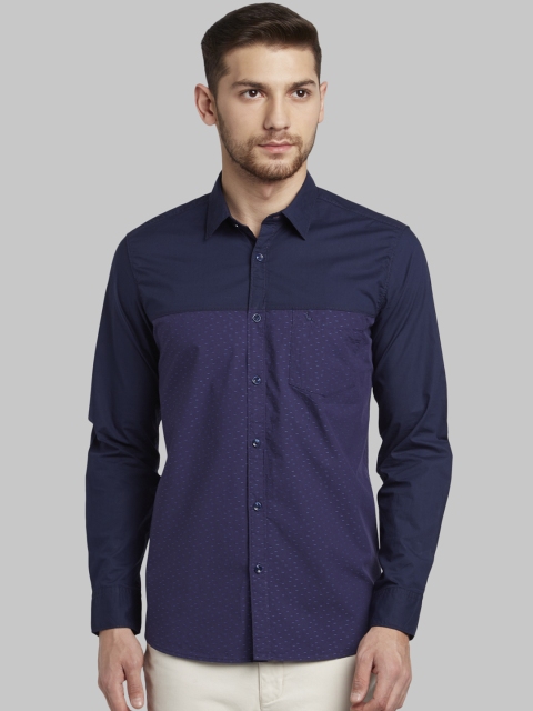 Parx Men Navy Blue Slim Fit Solid Casual Shirt