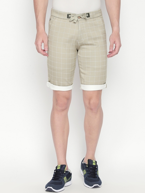 beevee Men Lime Green Checked Regular Fit Regular Shorts