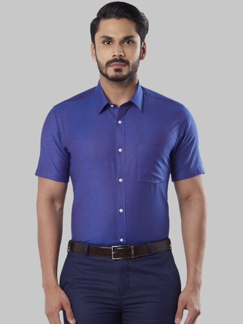 Next Look Men Blue Regular Fit Solid Casual Shirt