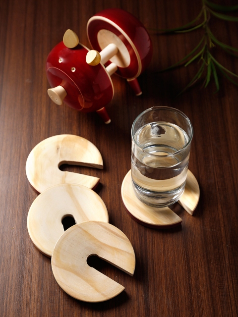 Dennmarks Set of 4 Hand-Painted Coffee Tea Coasters, Red