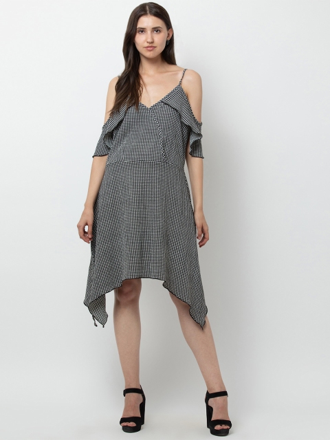DODO & MOA Women White & Off-White Fit and Flare Dress