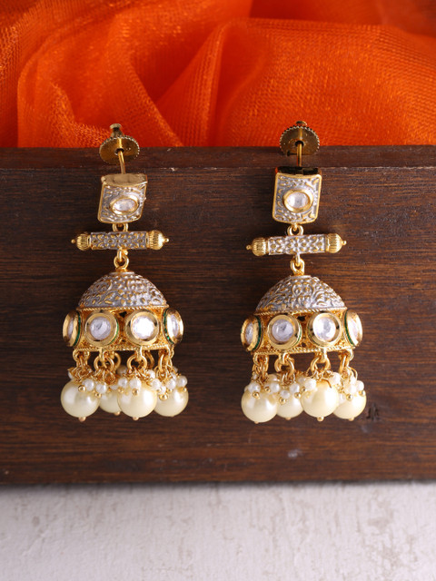 Tistabene Gold-Plated Dome Shaped Jhumkas 
Tistabene Gold-Plated Dome Shaped Jhumkas