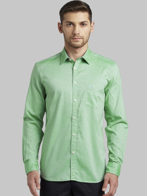 Parx Men Green Slim Fit Solid Casual Shirt