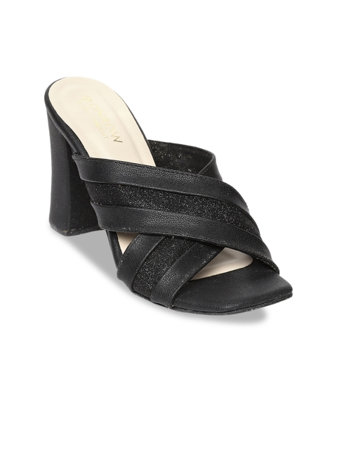 Monrow Women Black Solid Sandals