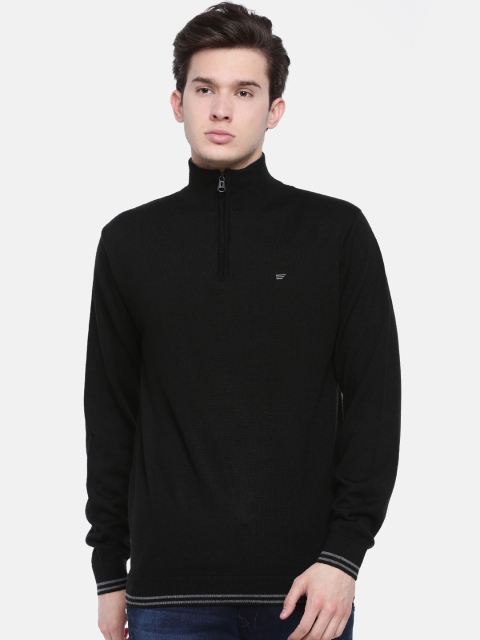 t-base Men Black Solid Sweater