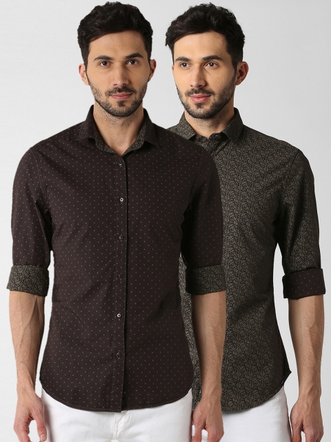 Peter England Casuals Men Navy Blue & Brown Slim Fit Printed Reversible Casual Shirt
Peter England Casuals Men Navy Blue & Brown Slim Fit Printed Reversible Casual Shirt