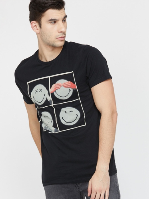 Smiley World Men Black Printed Round Neck T-shirt