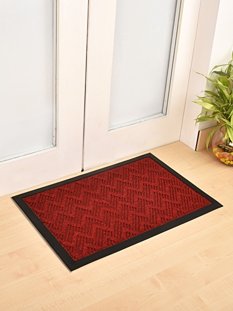 Ariana Maroon Tufted Polypropylene Rectangular Anti-Skid Doormat