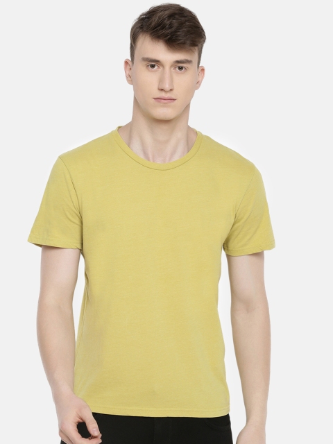 Celio Men Olive Green Solid Round Neck T-shirt