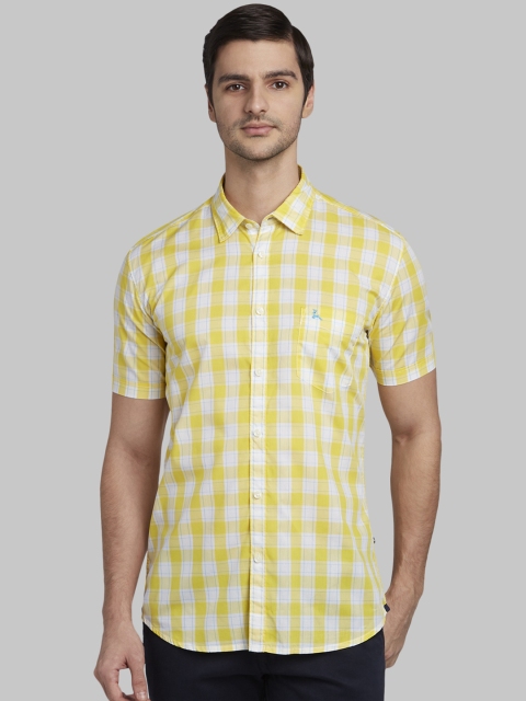 Parx Men Yellow & White Slim Fit Checked Casual Shirt