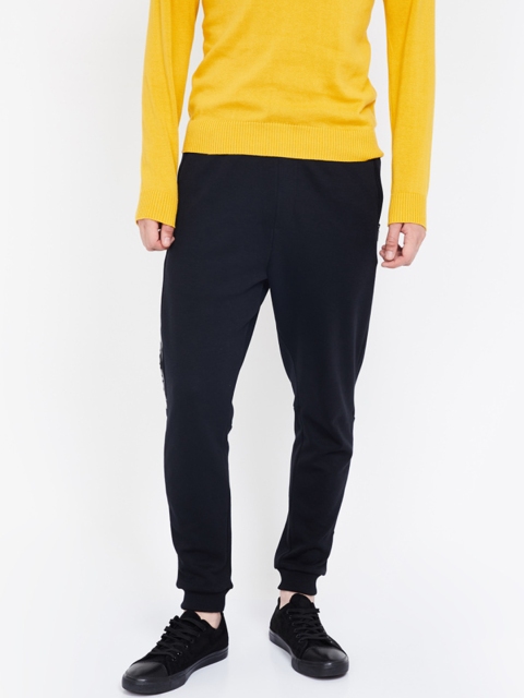 Smily World Men Black Solid Slim Fit Joggers