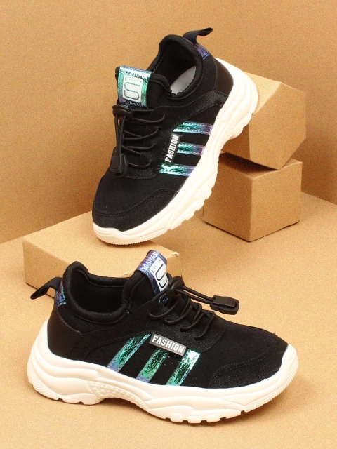 Walktrendy Unisex Black Sneakers