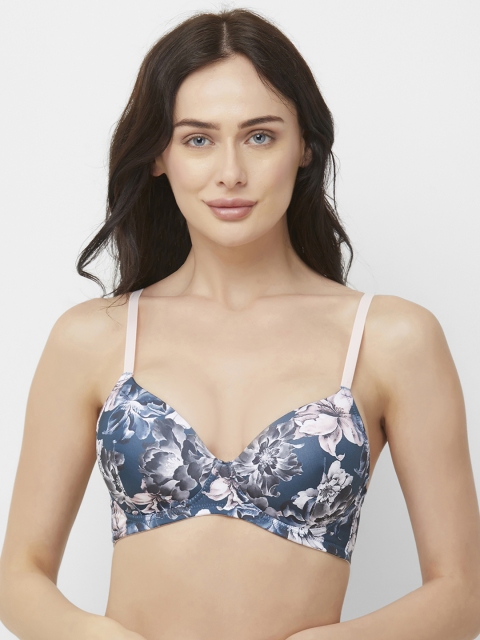 Soie Blue Printed Non-Wired Lightly Padded Medium-Coverage T-shirt Bra CB-117PR-2-PR-2
Soie Blue Printed Non-Wired Lightly Padded Medium-Coverage T-shirt Bra CB-117PR-2-PR-2
