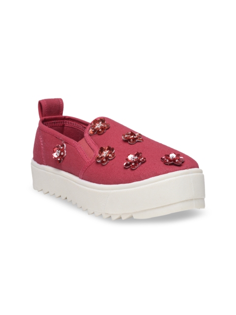SCENTRA Women Red Slip-On Sneakers