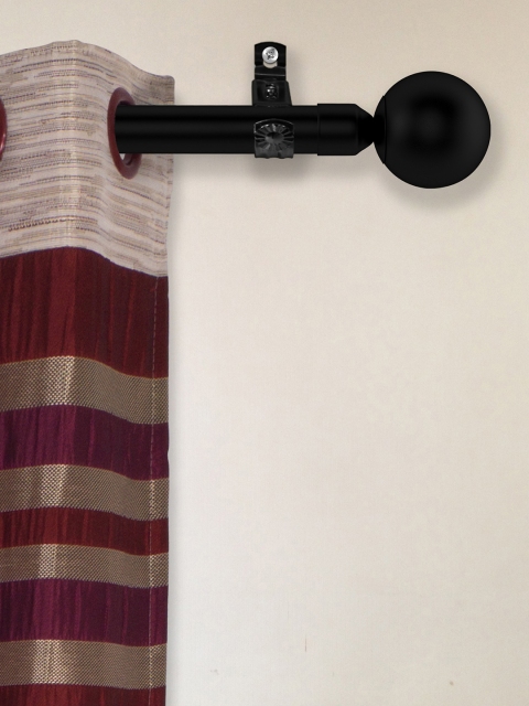 Story@home Black Extendable Curtain Rod With Brackets & Finials