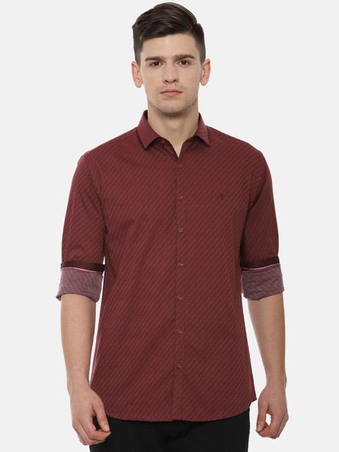 V Dot Men Brown Slim Fit Self Design Casual Shirt
V Dot Men Brown Slim Fit Self Design Casual Shirt