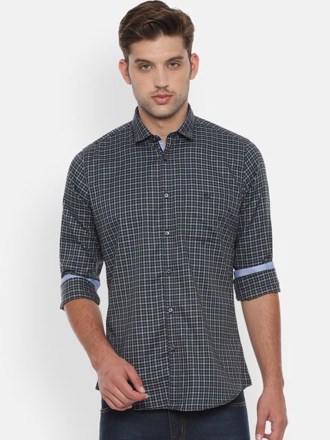 Van Heusen Sport Men Navy Blue & Off-White Slim Fit Checked Casual Shirt