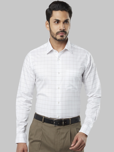 Raymond Men White & Black Regular Fit Checked Formal Shirt