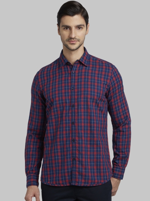 Parx Men Navy Blue & Red Slim Fit Checked Casual Shirt