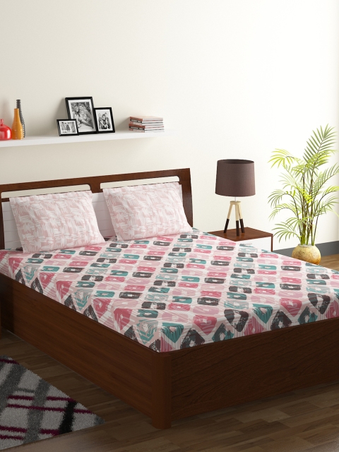 BOMBAY DYEING Peach-Coloured & Brown Geometric 104 TC Cotton 1 Queen Bedsheet with 2 Pillow Covers
BOMBAY DYEING Peach-Coloured & Brown Geometric 104 TC Cotton 1 Queen Bedsheet with 2 Pillow Covers