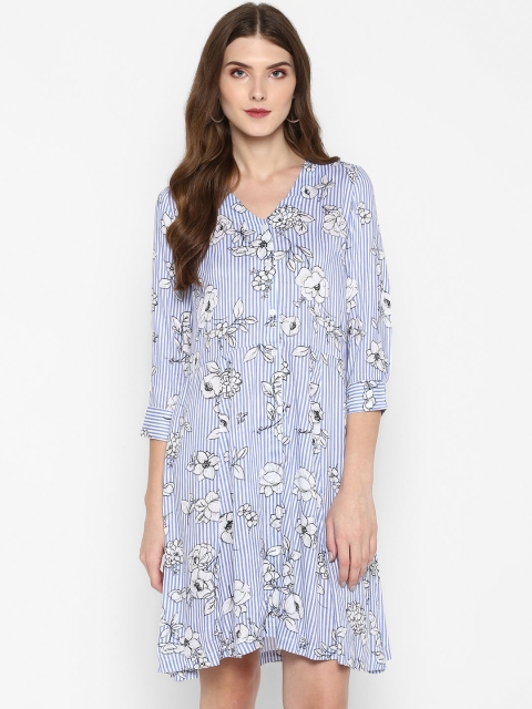 MIAMINX Women Blue Striped Fit and Flare Dress