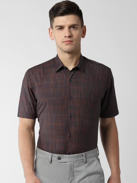 Peter England Men Maroon Regular Fit Solid Formal Shirt