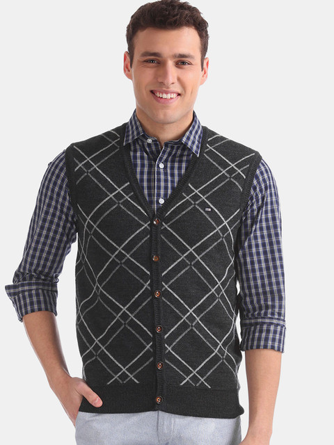 Arrow Men Grey Checked Sweater
Arrow Men Grey Checked Sweater