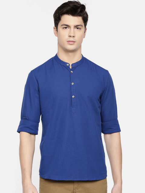 Chennis Men Blue Solid Straight Kurta
Chennis Men Blue Solid Straight Kurta
