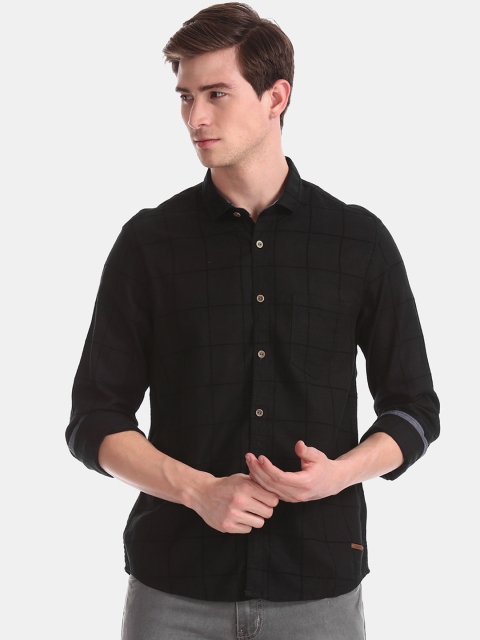 Cherokee Men Black Regular Fit Checked Casual Shirt